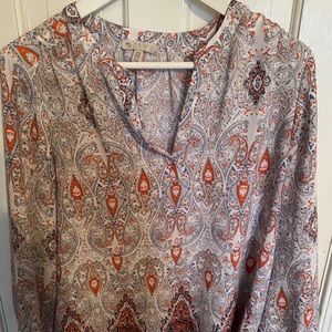 Beautiful blouse from old navy.